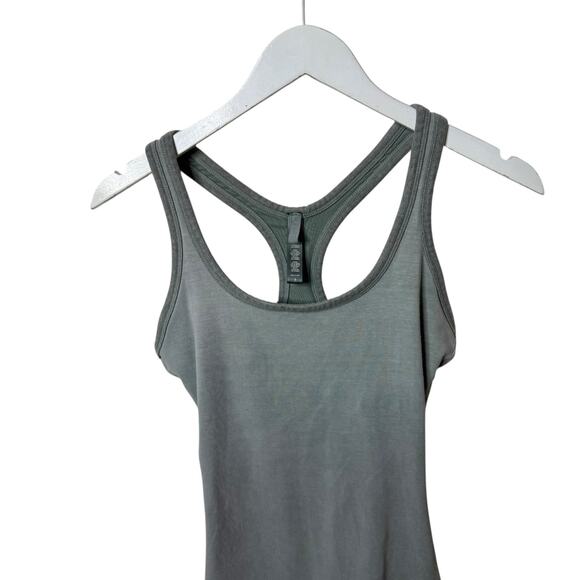 Skims Outdoor Mid Thigh Bodysuit Romper Racerback Scoop Neck Blue Chalk Small - Picture 4 of 8